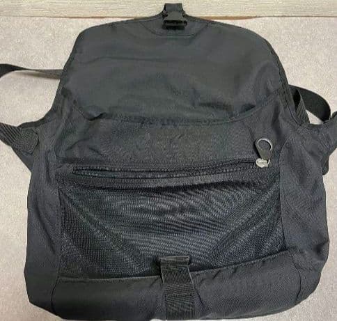 希少 Nike メッセンジャーバッグ 00s　ショルダーバッグ Y2K　刺繍ロゴ