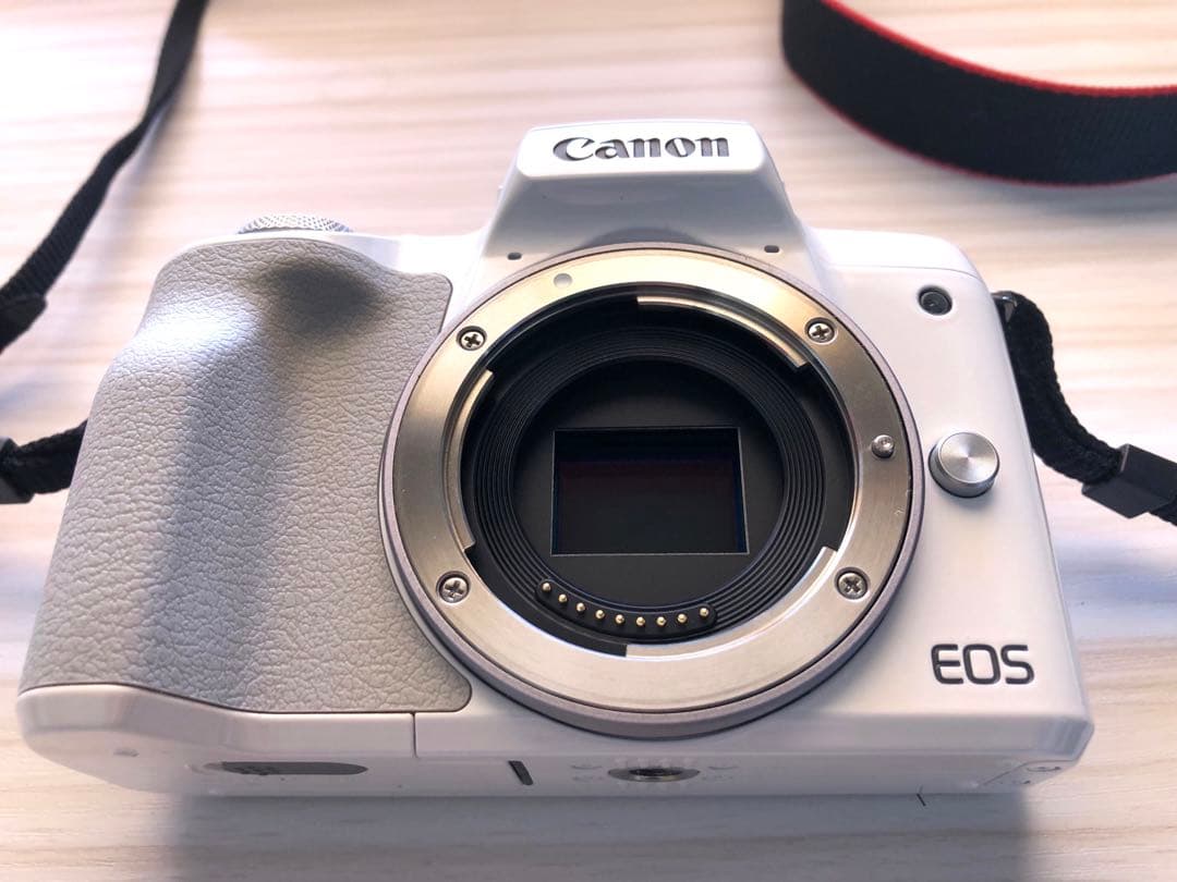 デジタルカメラ EOS kiss M EF-M15-45 IS STM EF-M22 STM