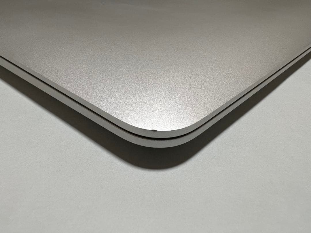 MacBook本体 Apple MacBook Air M1 2020 8GB, 256GB