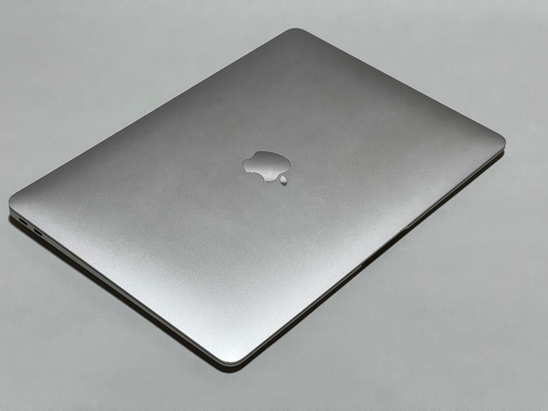 MacBook本体 Apple MacBook Air M1 2020 8GB, 256GB