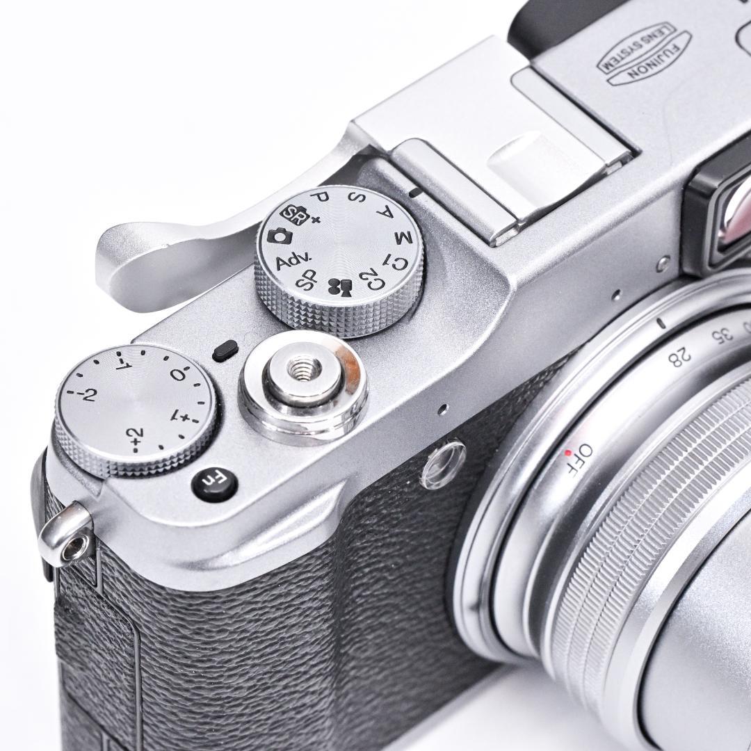 FUJIFILM X20 シルバー　【中古・美品】