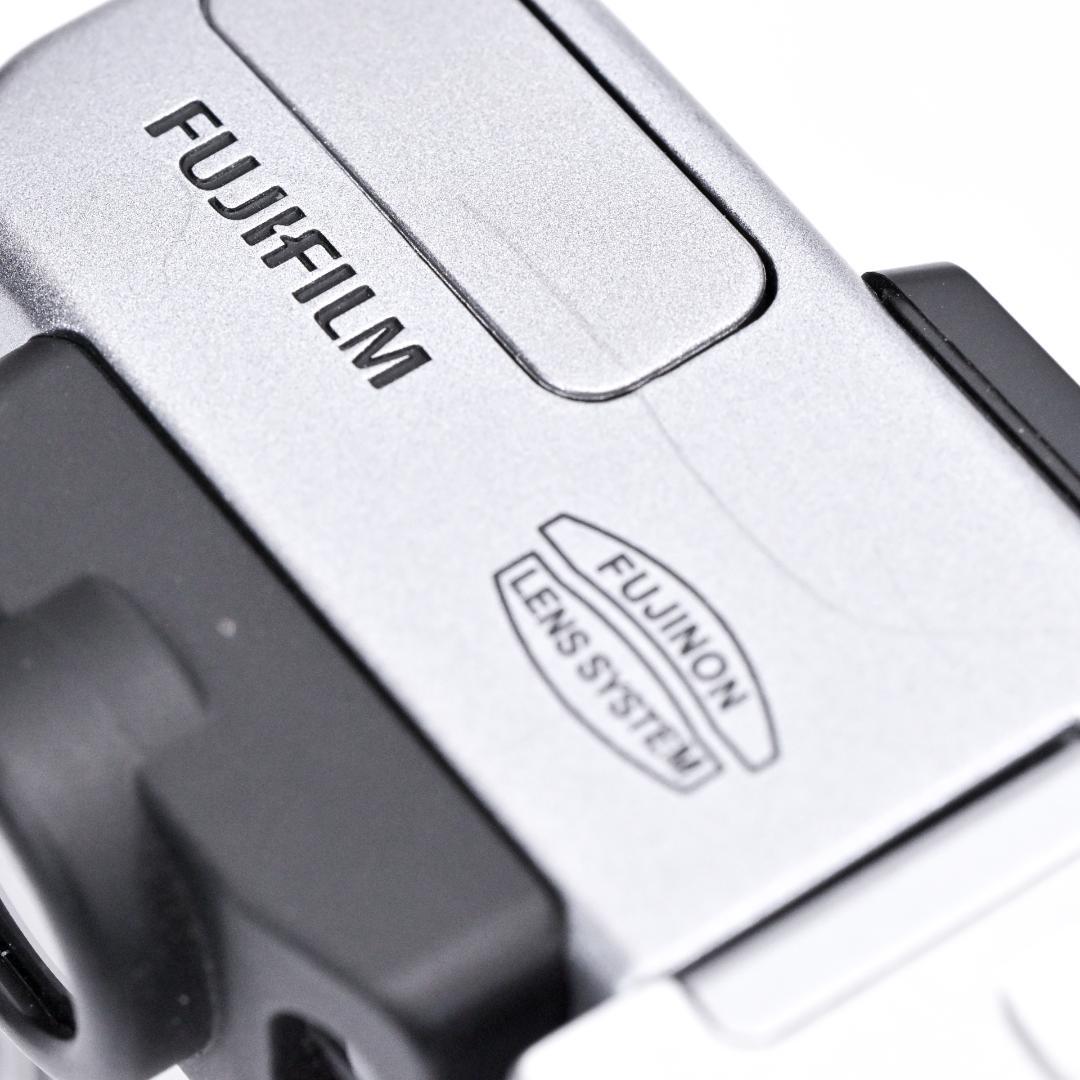 FUJIFILM X20 シルバー　【中古・美品】