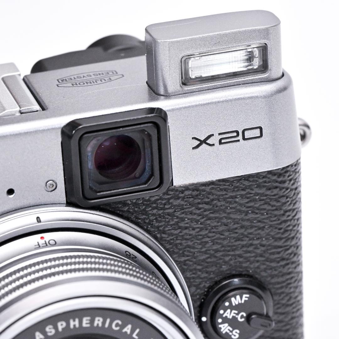 FUJIFILM X20 シルバー　【中古・美品】