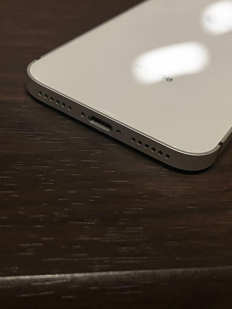 Apple iPhone 8 ホワイト外装カスタマイズ 本体のみ【SIMフリー】