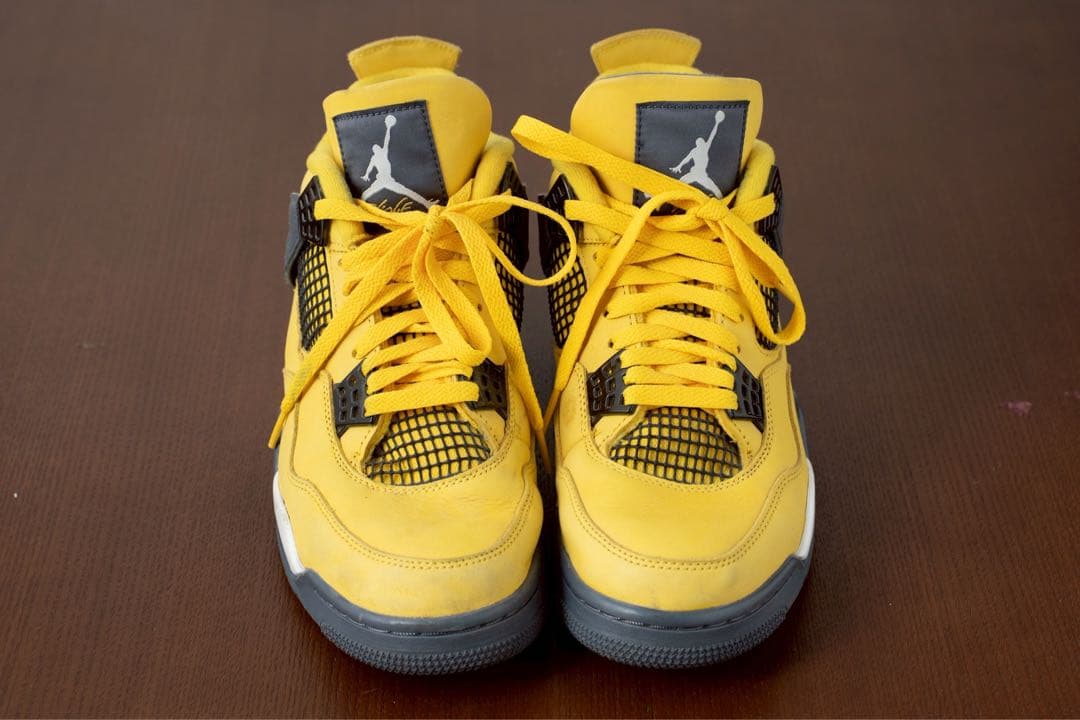 マ*ン様 値下げ！　Air Jordan 4 イエロー ブラック