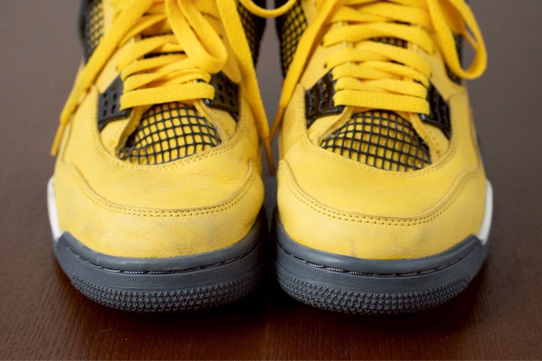 マ*ン様 値下げ！　Air Jordan 4 イエロー ブラック