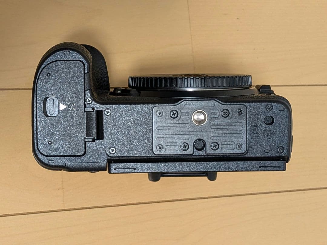 Nikon Z6 ミラーレス一眼 (おまけ付き)