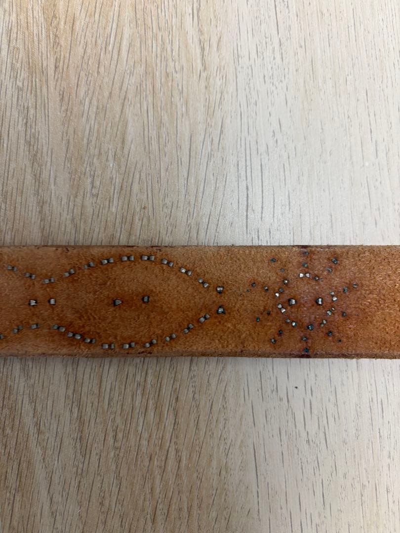 HTC レザーベルト 32インチ