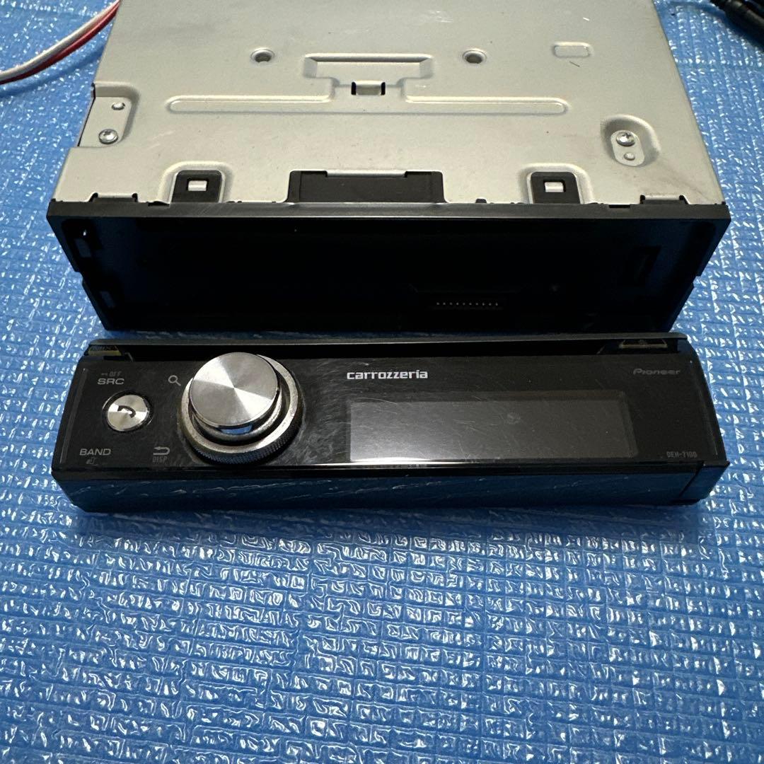 Pioneer DEH-7100 カーオーディオ