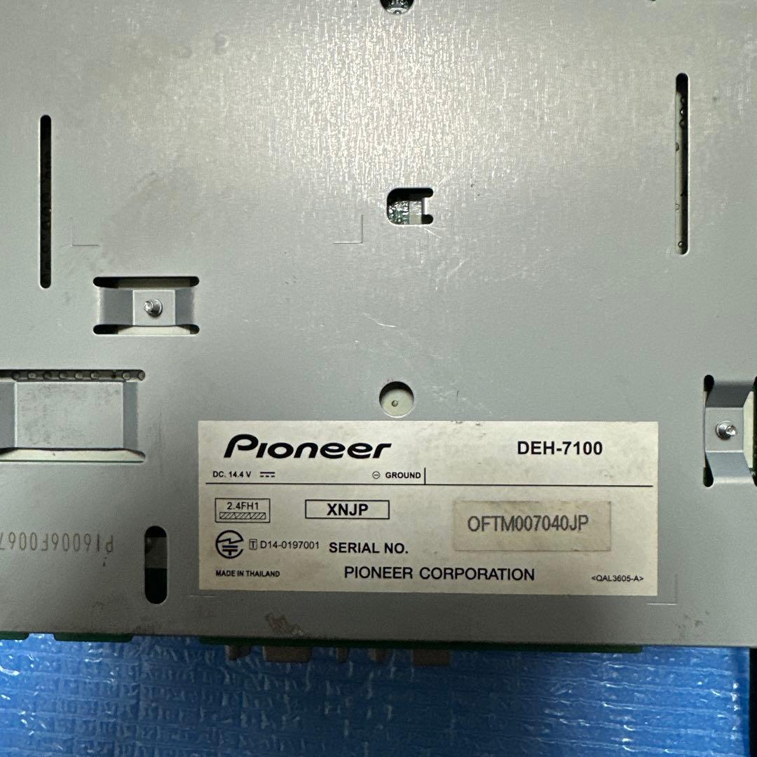 Pioneer DEH-7100 カーオーディオ