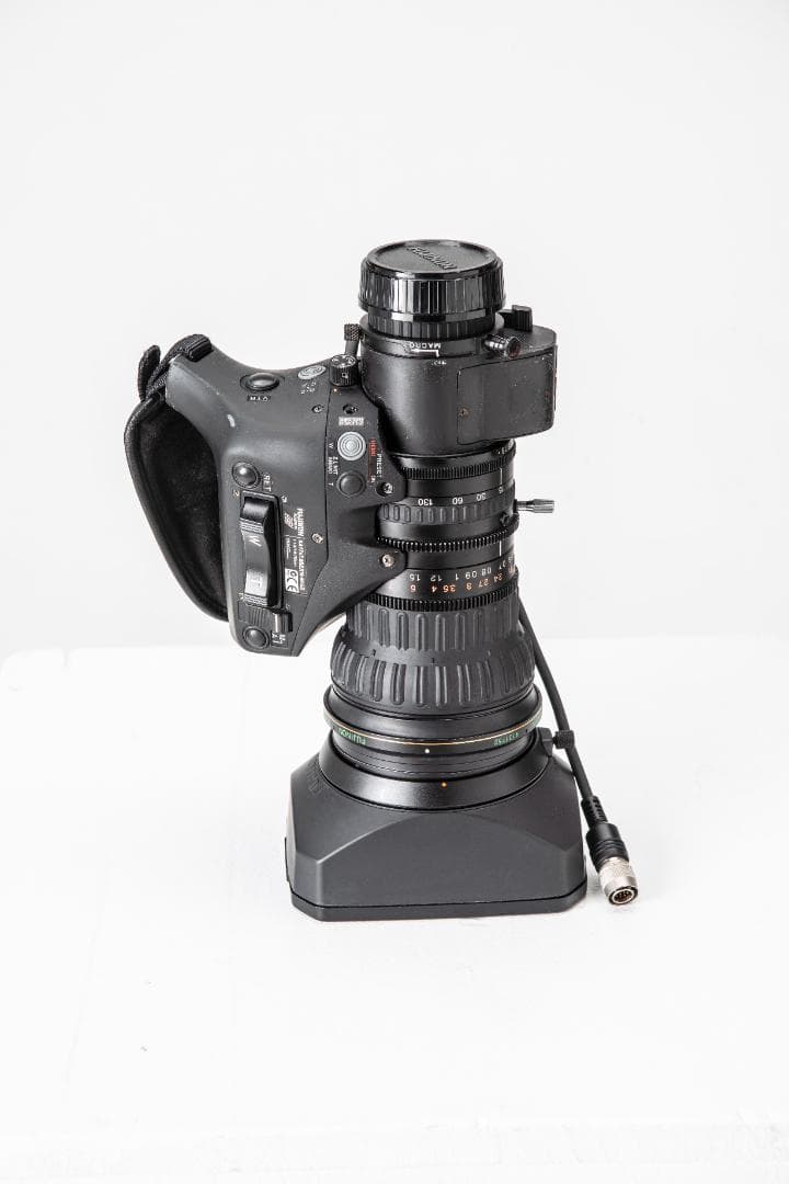 XA17X7.6BERM FUJINON 2/3” 17倍 き レンズ　HD