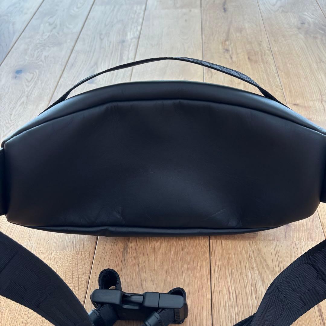【新品】Supreme 23FW Leather Waist Bag ブラック