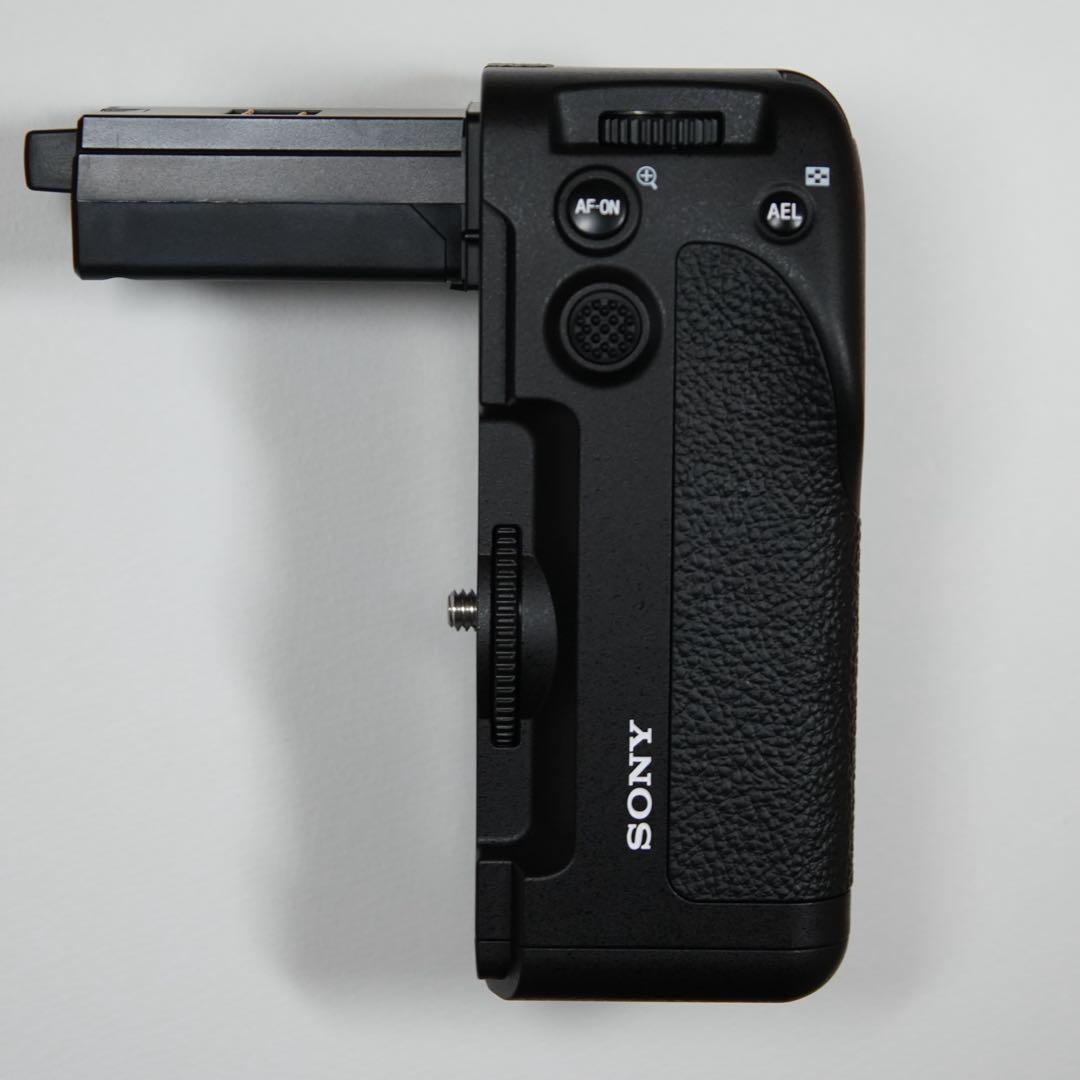 【最終値下げ】極美品 SONY 縦位置グリップ VG-C4EM