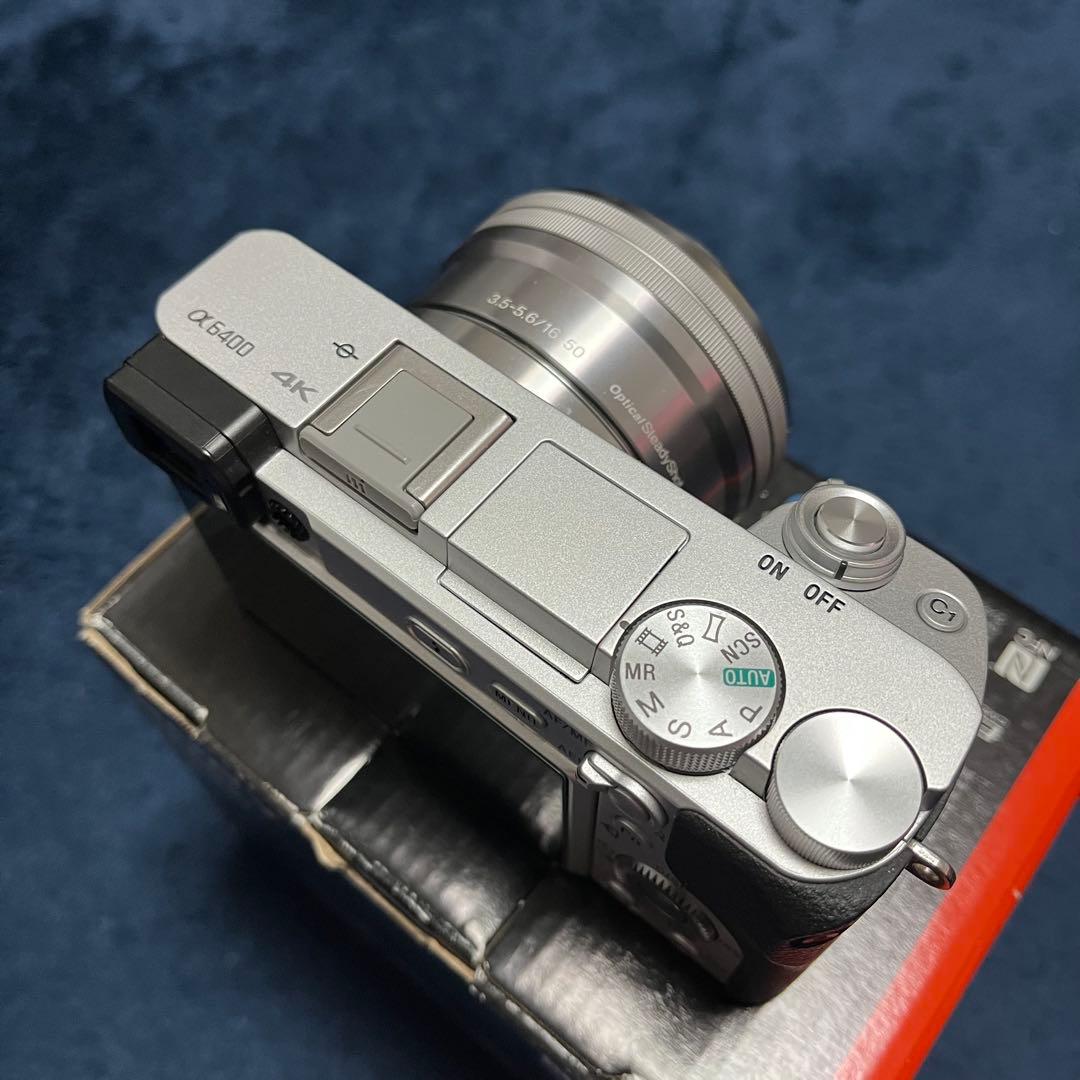 SONY α6400 ILCE−6400 パワーズームレンズキット（シルバー）