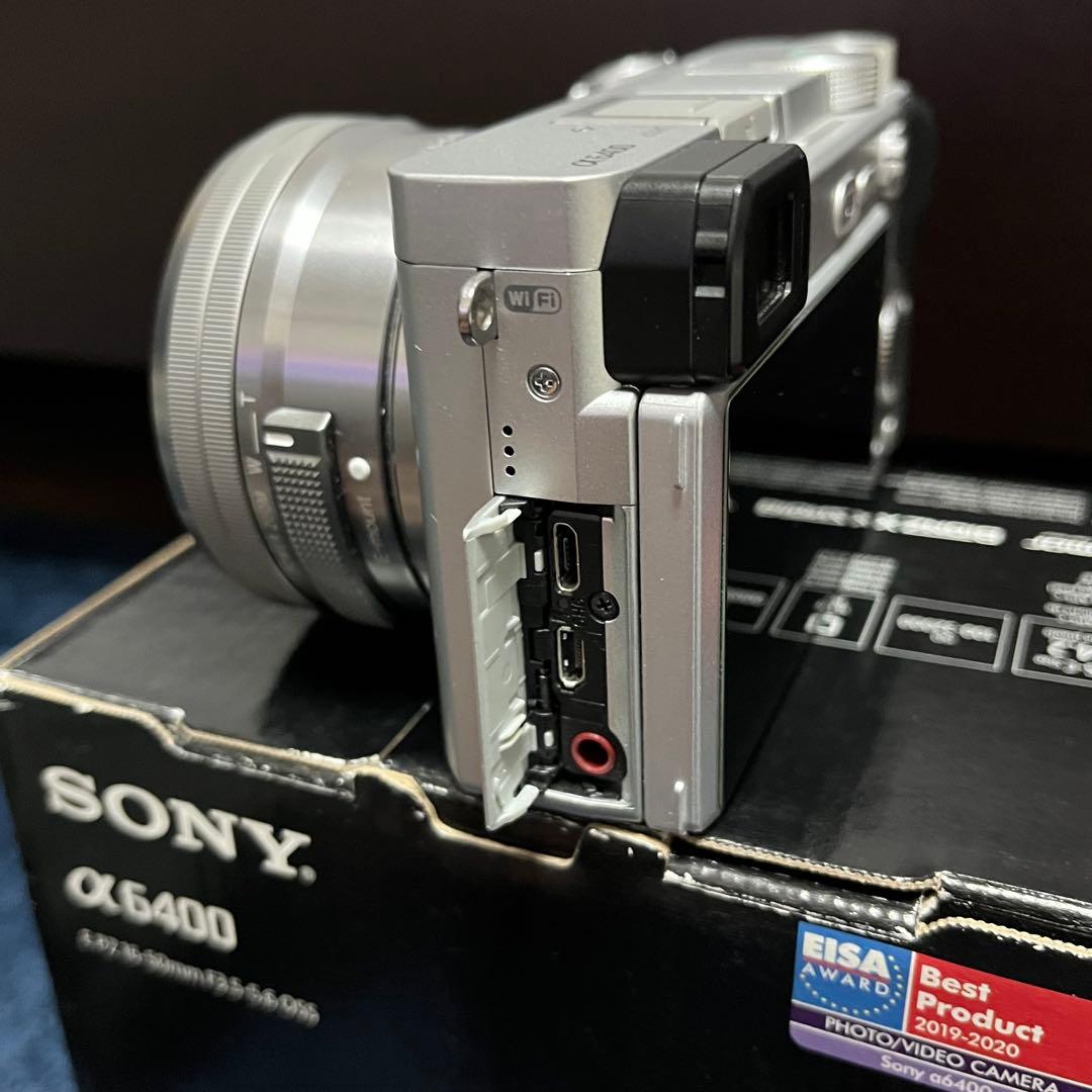 SONY α6400 ILCE−6400 パワーズームレンズキット（シルバー）