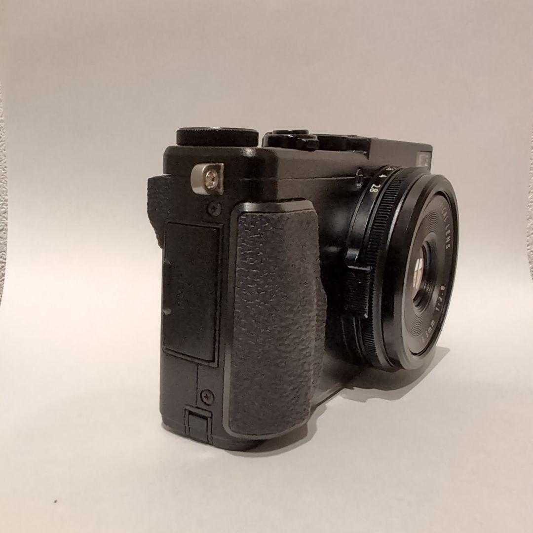 デジタルカメラ Fujifilm x70