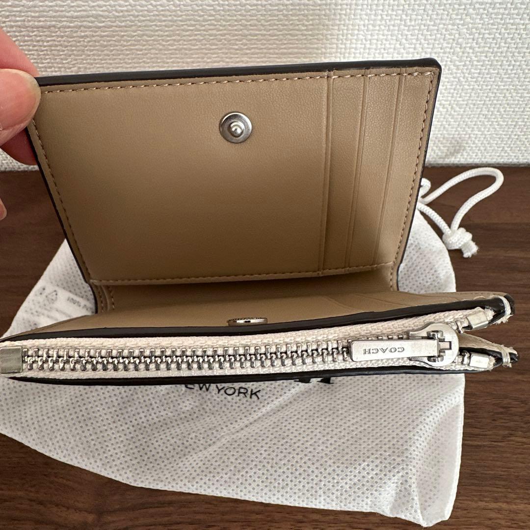 H*T様 COACH アイボリー 二つ折り財布