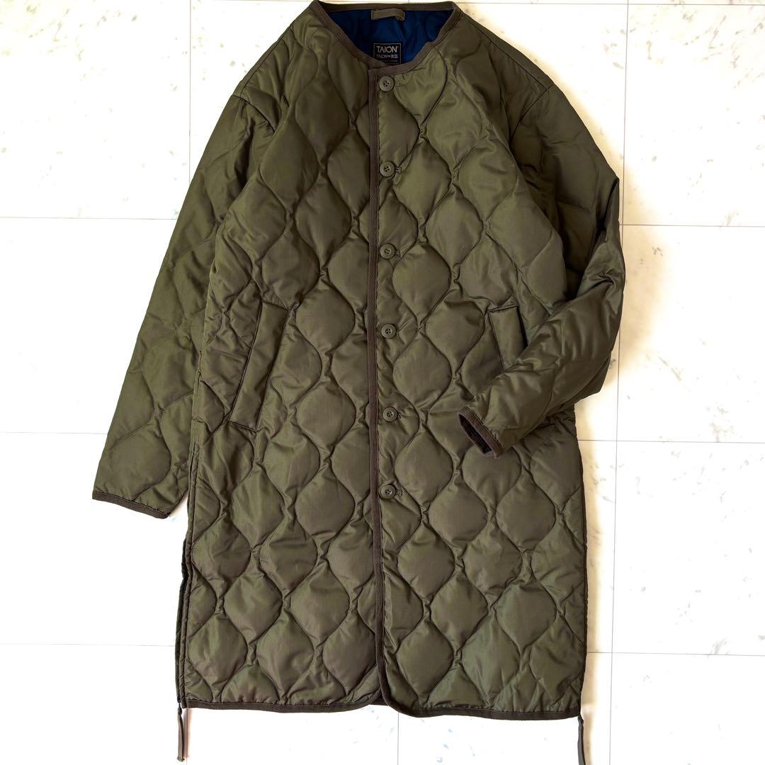 美品　ミリタリー クルーネックダウンコート ロング　カーキ　サイドスリット