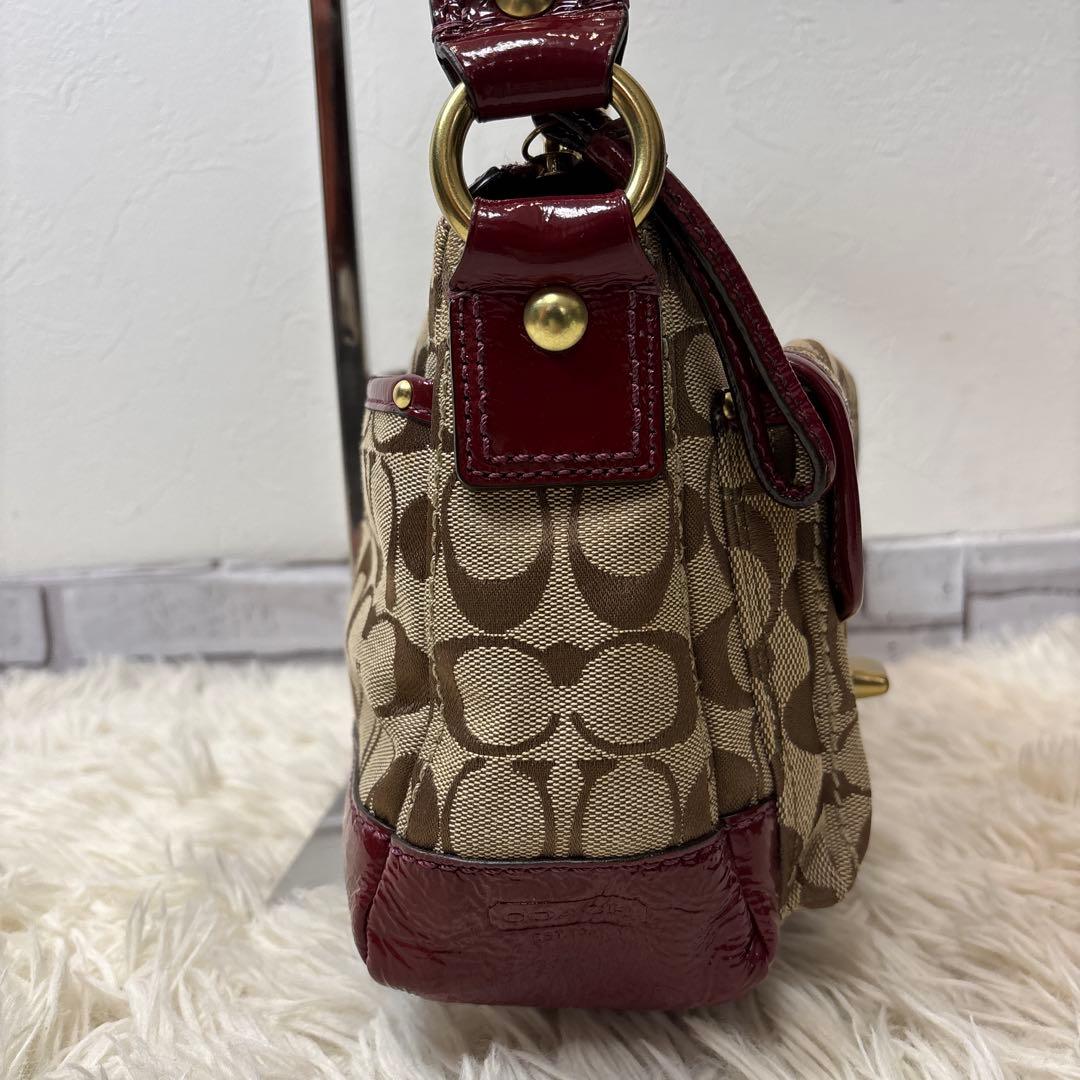 バッグ Coach Signature Legacy 65th Shoulder Bag