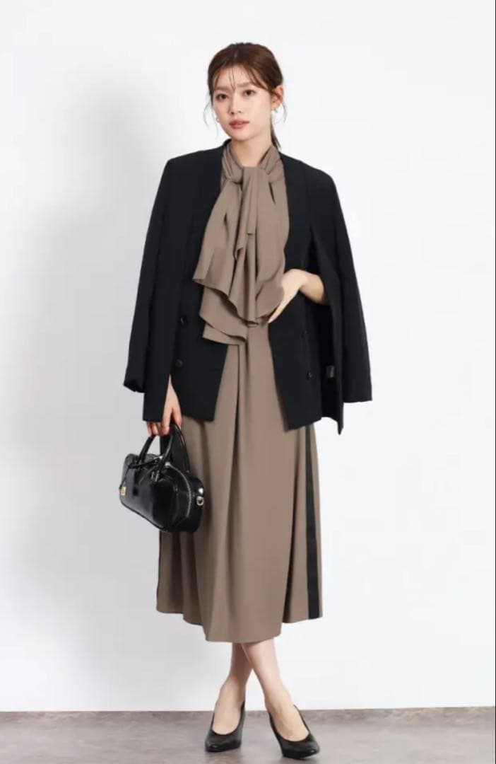 【新品】ヤマダヤ　FENNEL フェンネル　サイドテープケープワンピース