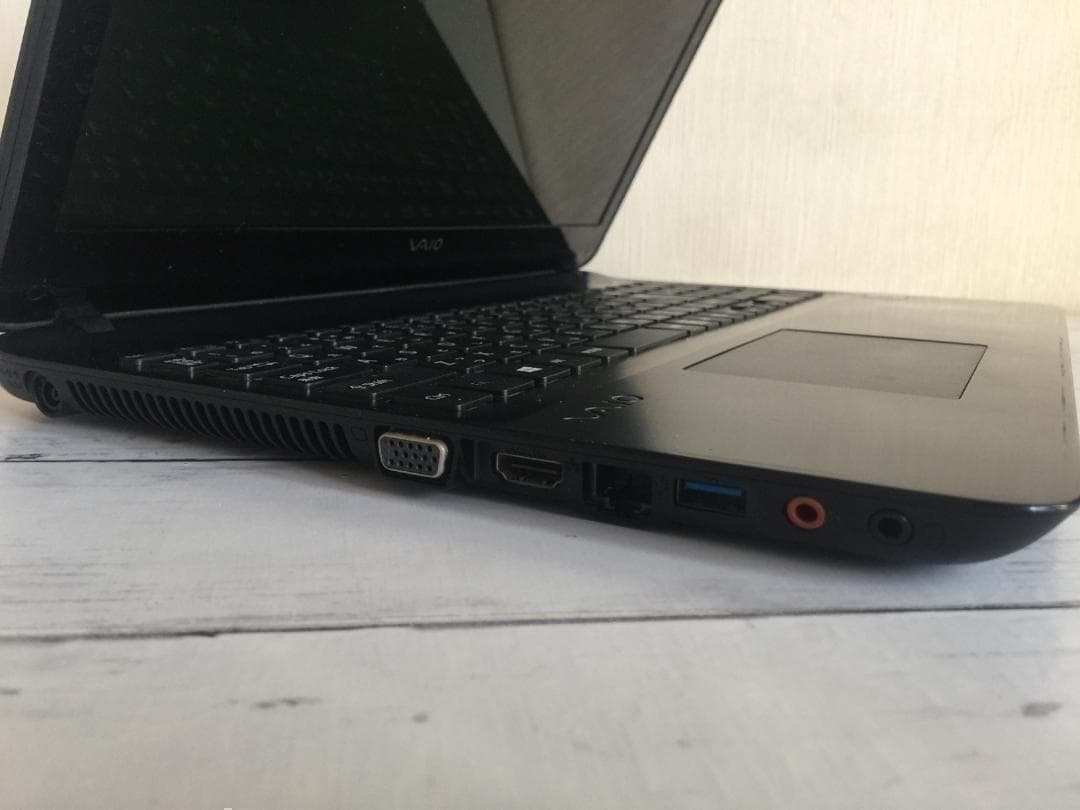 SONY VAIO VJF152C11N　15.6型液晶 フルサイズノート