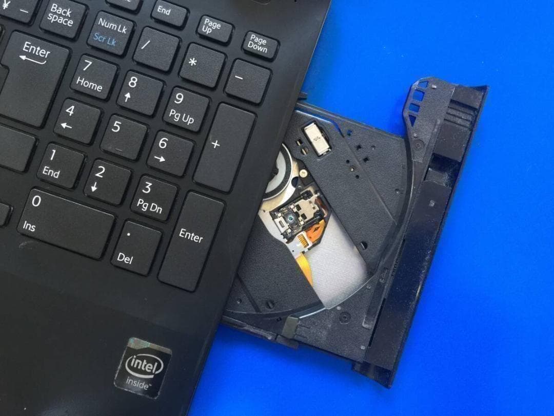 SONY VAIO VJF152C11N　15.6型液晶 フルサイズノート