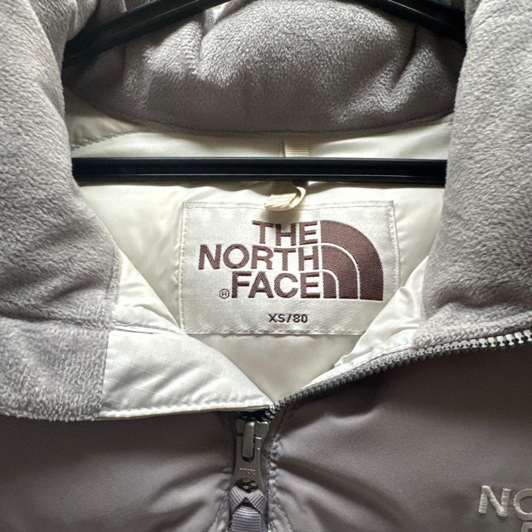 ノースフェイス　韓国　ダウン　レディース　xs