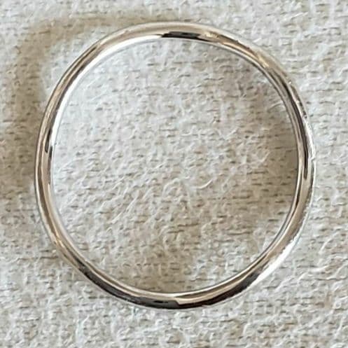 『やんまー』ウェーブリング♡5号【エテ】K10 ウェービー ゴールドリング