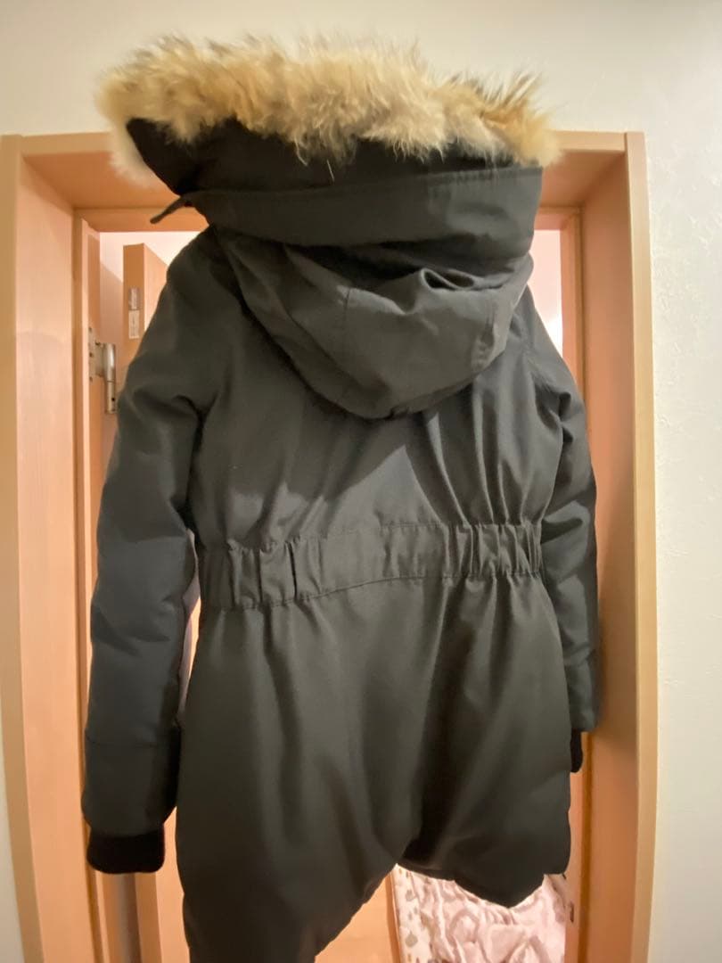 美品   黒 ダウンジャケット フード付き