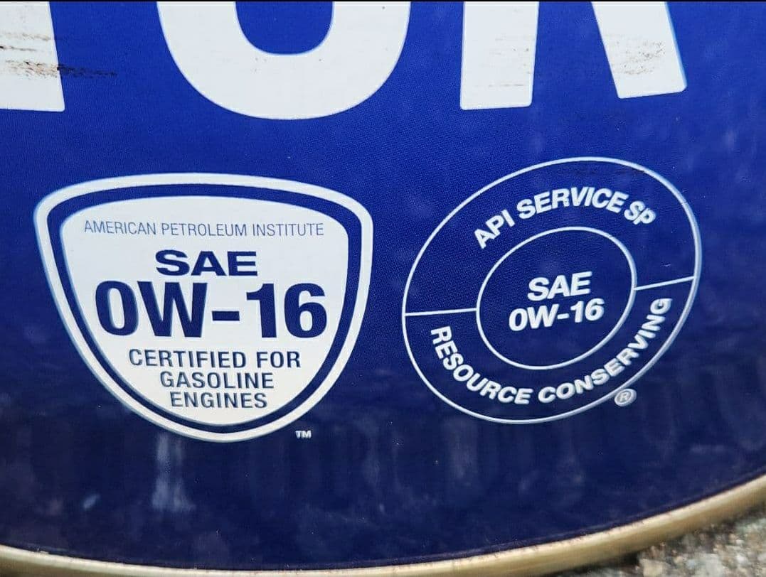 トヨタ純正モーターオイル SP 0W-16　20リッター　ペール缶　新品