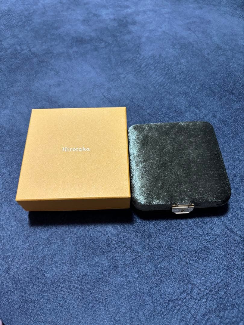 訳あり Hirotaka BELUGA アコヤパール ピアス