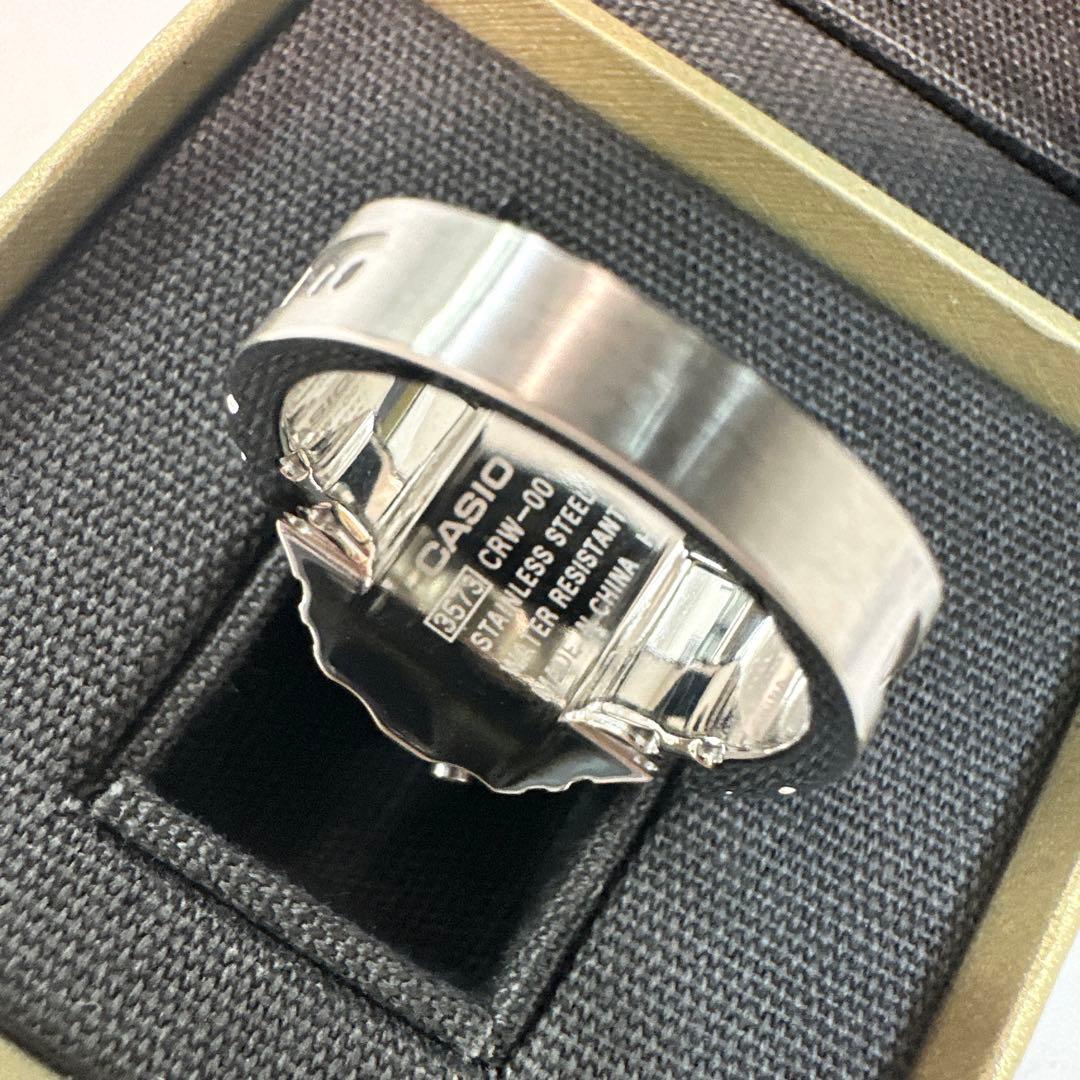 【新品】　カシオ　デジタル　リングウォッチ　シルバー　CRW-001-1JR