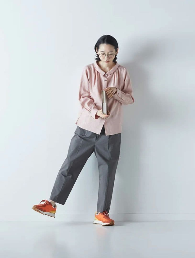 新品タグ付アトリエナルセ　リネンスタンドオフカラーブラウス