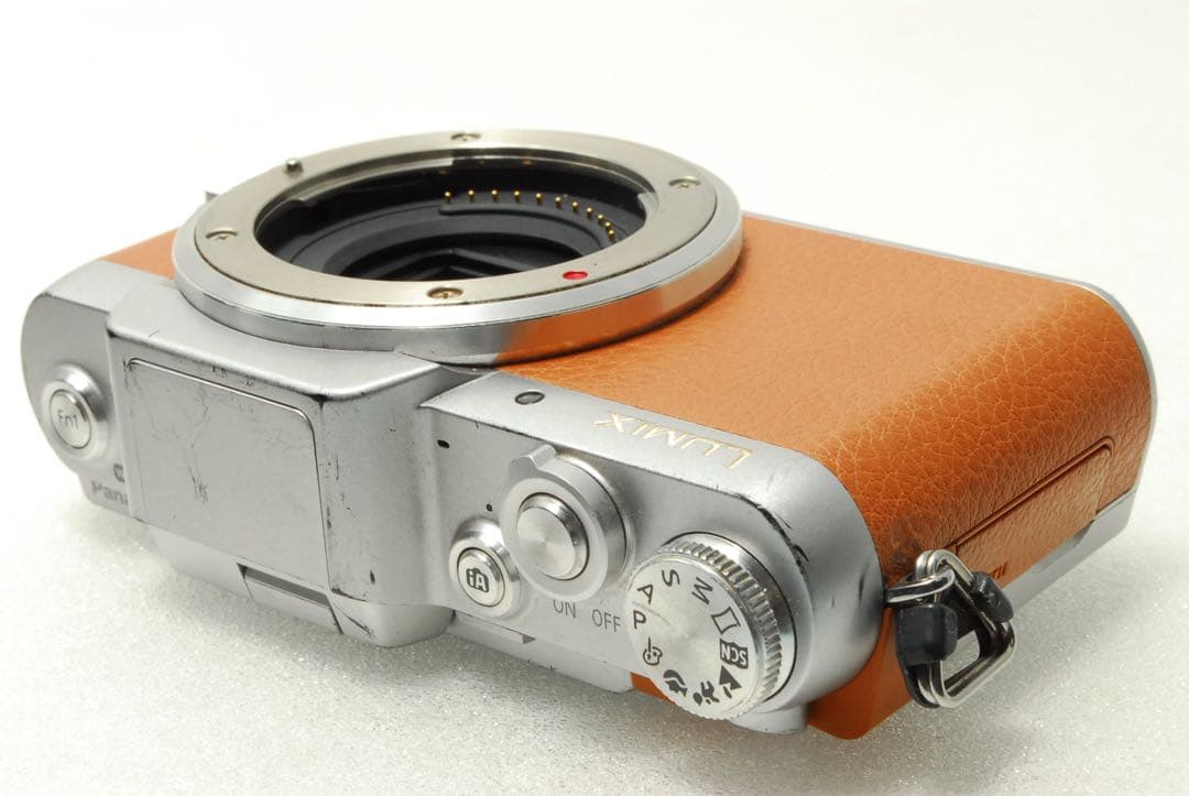 Panasonic LUMIX DMC-GF7❤️パナソニック ボディ ミラーレス