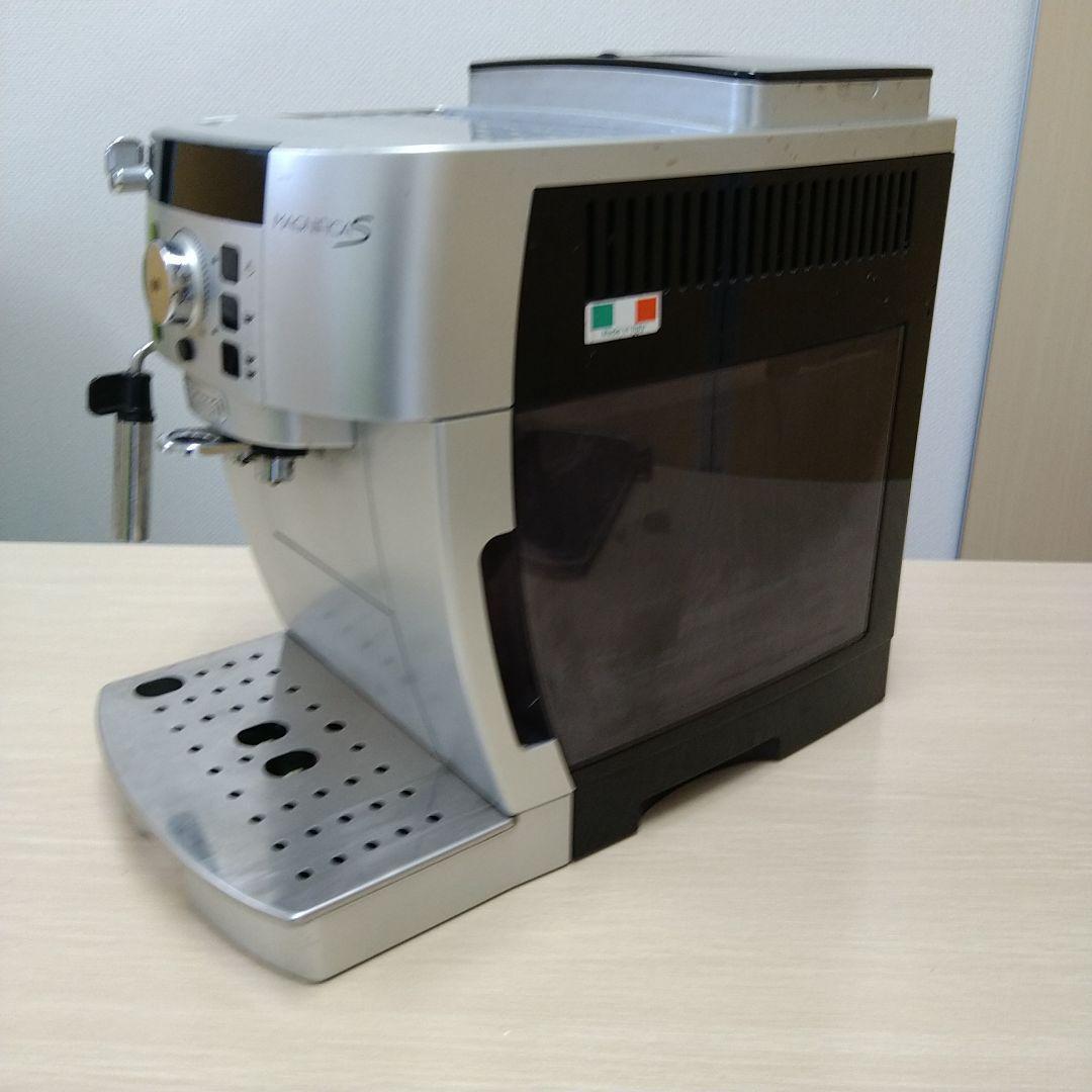 デロンギエスプレッソマシン