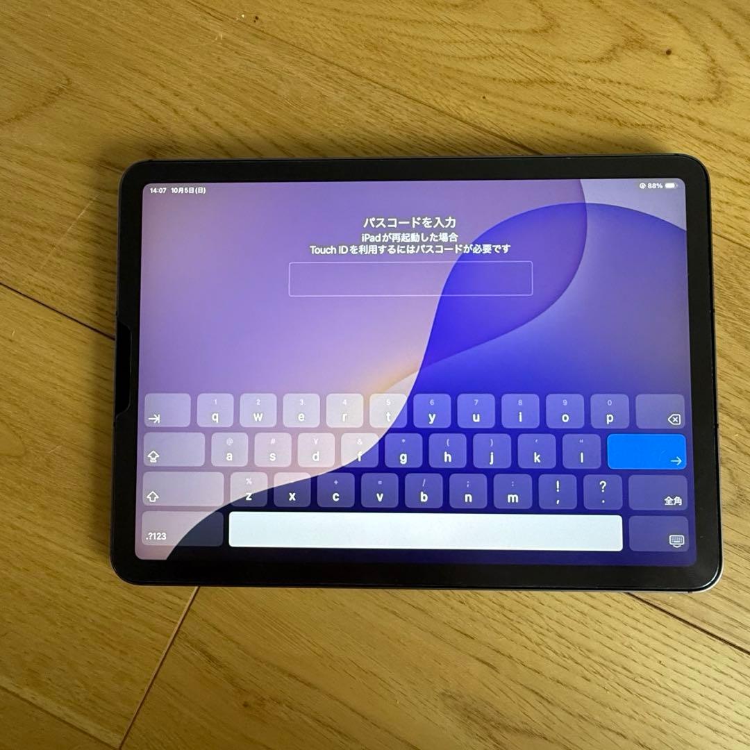 Apple iPad Air 第4世代 Cellular64Gスペースグレー