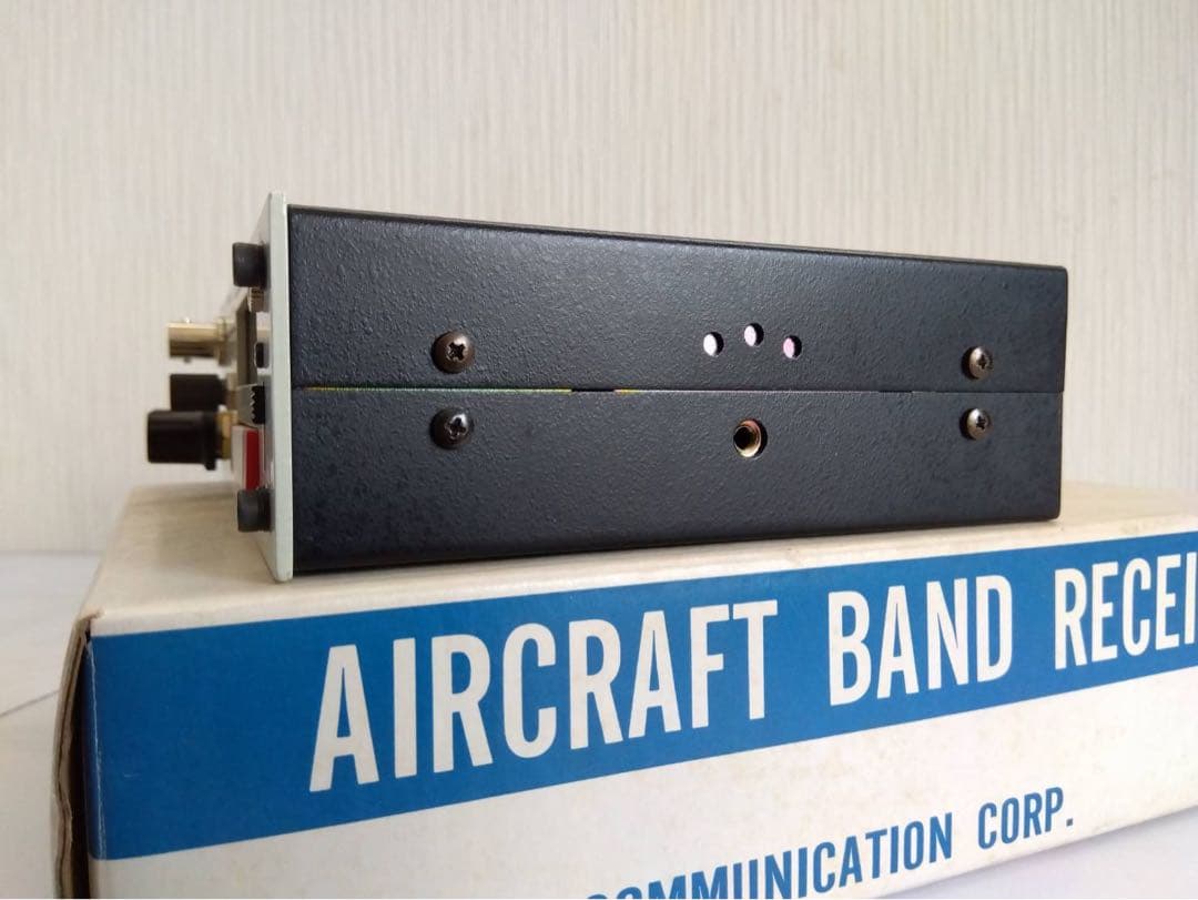 R-532 航空無線受機（アジア通信)