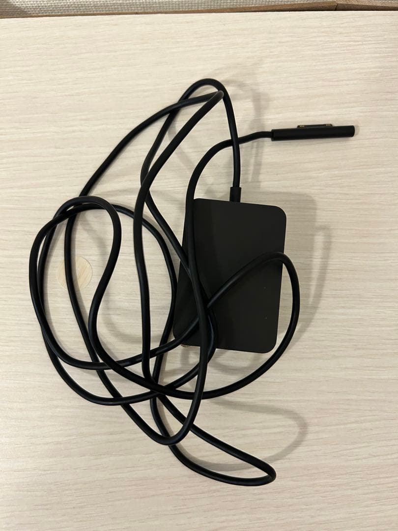 Microsoft Surface go2 Windows11キーボード•箱あり