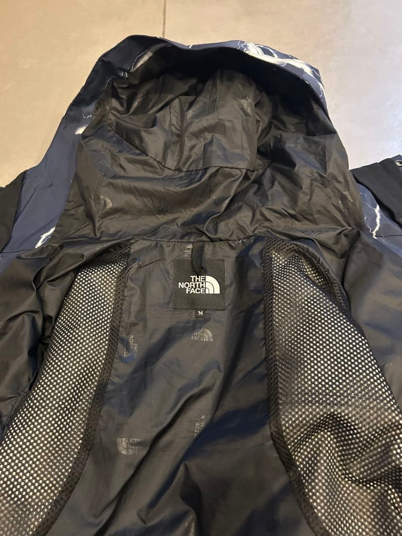 THE NORTH FACE ノースフェイスノベルティマウンテンライトジャケット