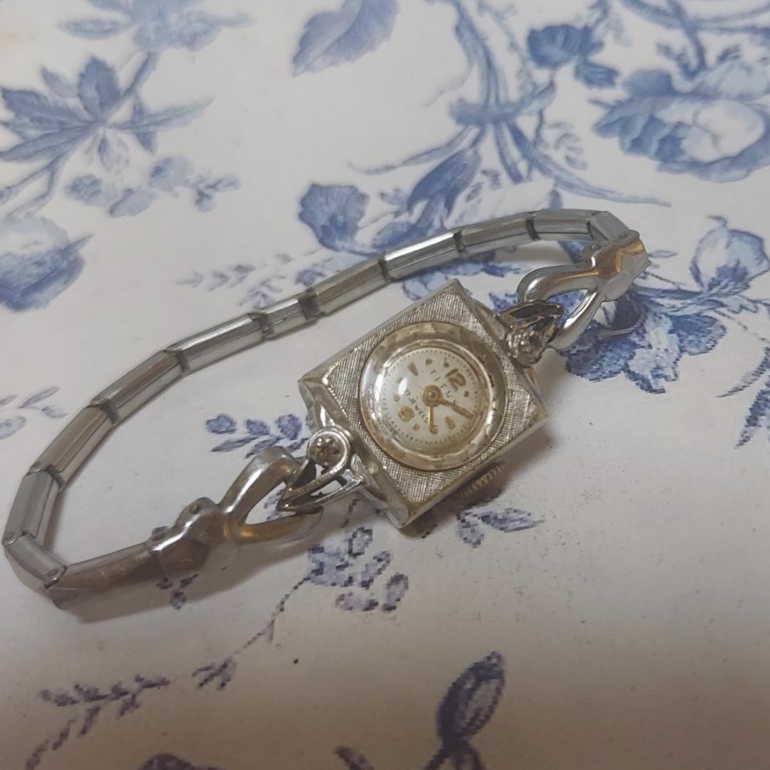 アンティーク　スイス製TITUS レディース　カクテルウオッチ