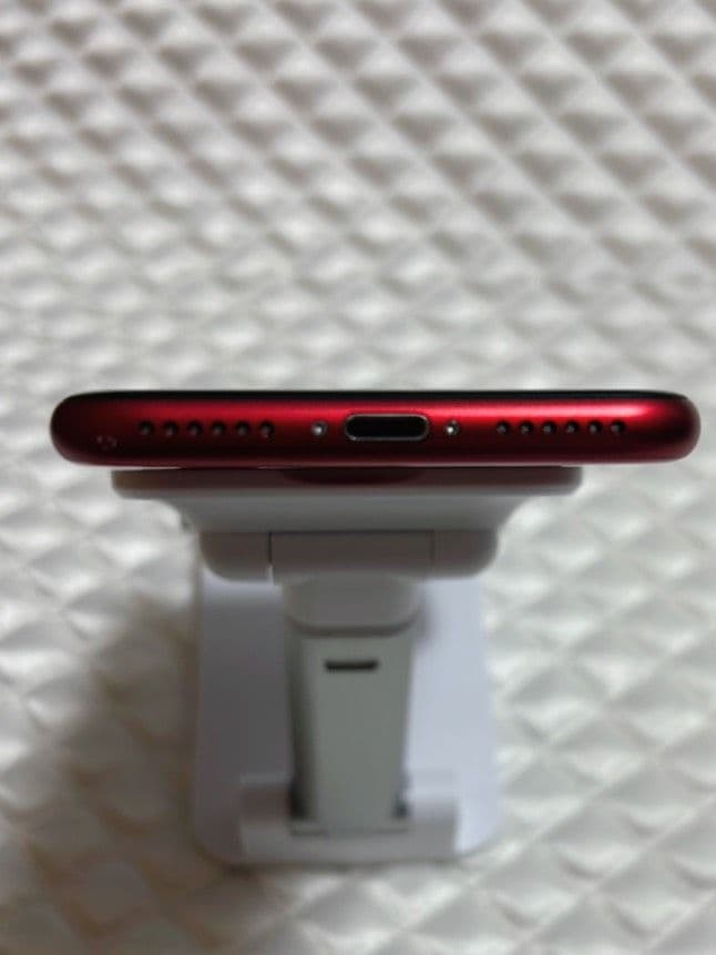 ひ*な様 Apple iPhone SE第2世代