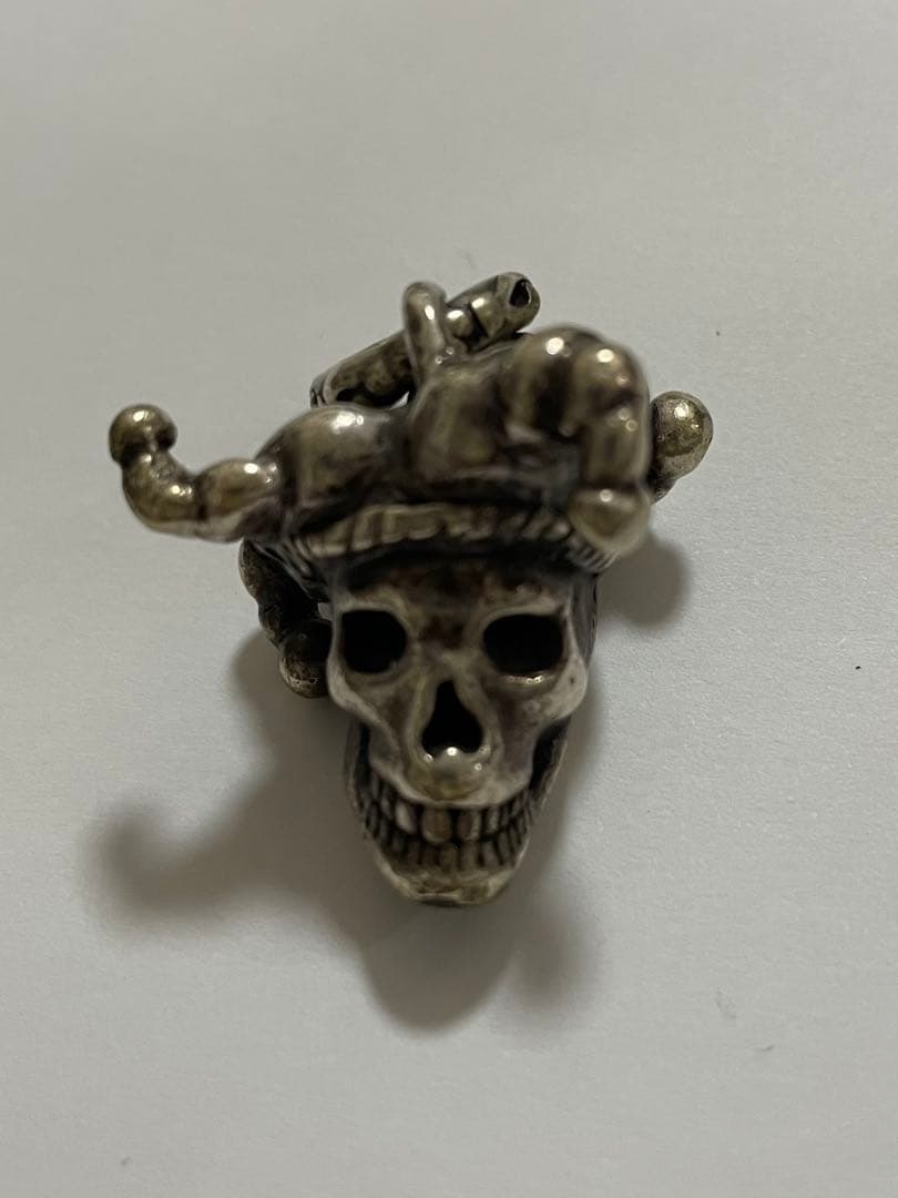 アーティテュード ジェスタースカル ペンダントトップ