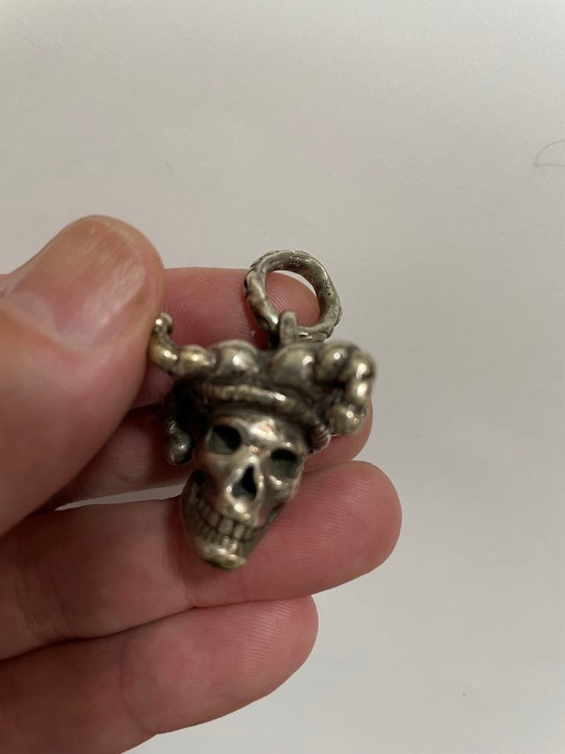 アーティテュード ジェスタースカル ペンダントトップ