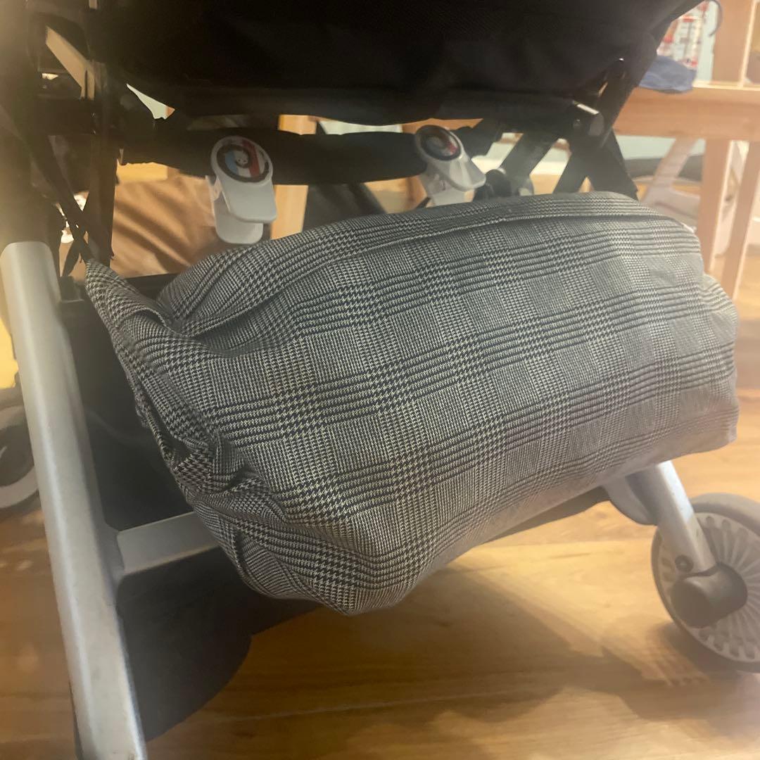【ほぼ新品】ERGObaby 抱っこ紐　オムニブリーズ⭐︎ 持運び用自作鞄付