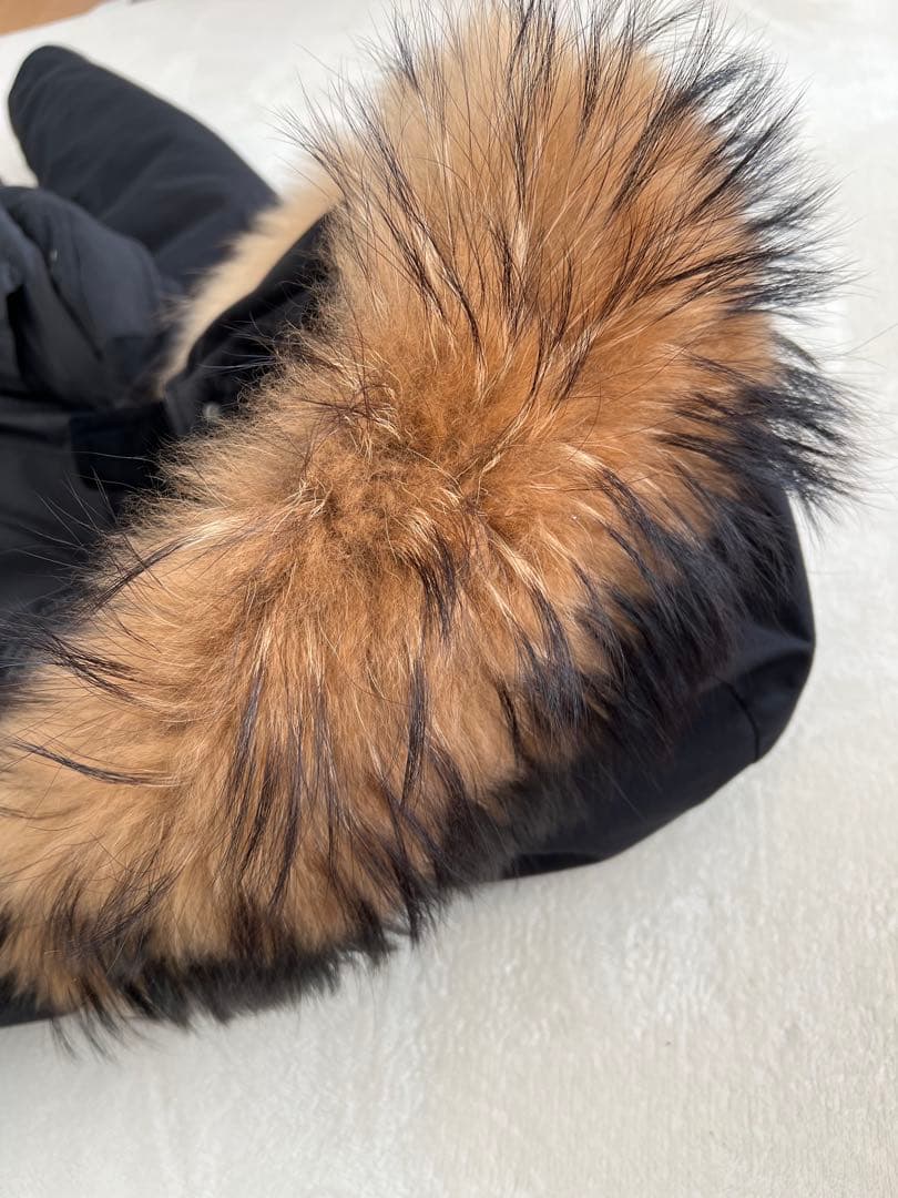 PYRENEX（ピレネックス）　ANNECY（アヌシー）　ダウン　美品