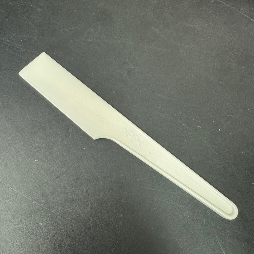 ☆未使用　クイジナート　家庭用フードプロセッサー　DLC-1JR