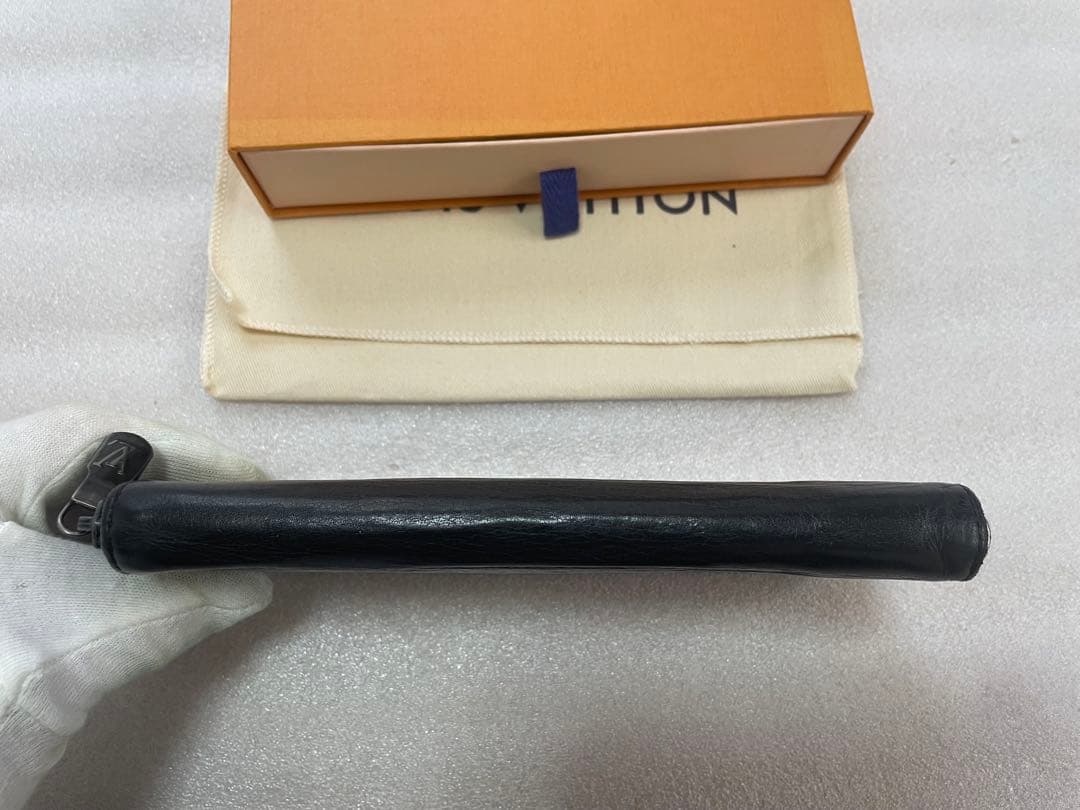 ナ*ン様 ルイヴィトン モノグラム シャドウ ジッピー ウォレット ヴェルティカ