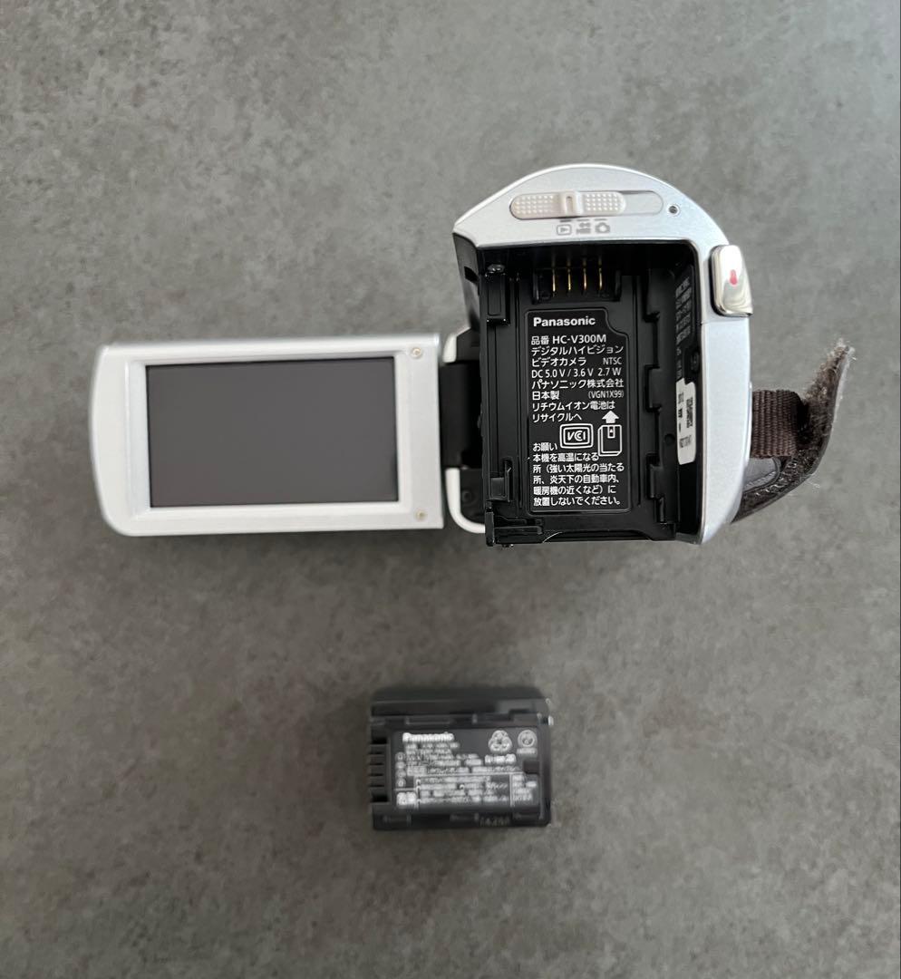 【美品】Panasonic HC-V300M ビデオカメラ 本体