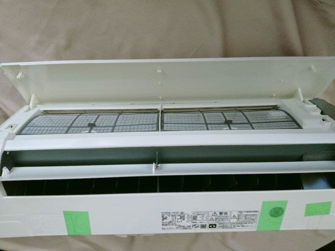 HITACHI エアコン 白くまくん RAS-A22F(w)室内機 リモコン付き