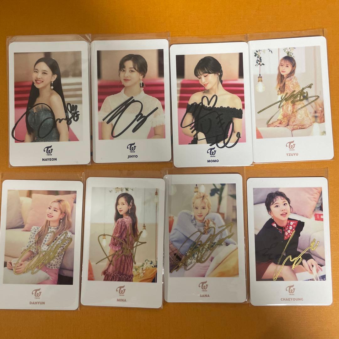 TWICE 直筆サイン入りカード 8枚セット